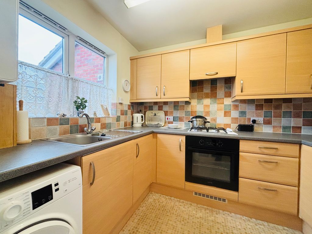 Property photo 2 of 7