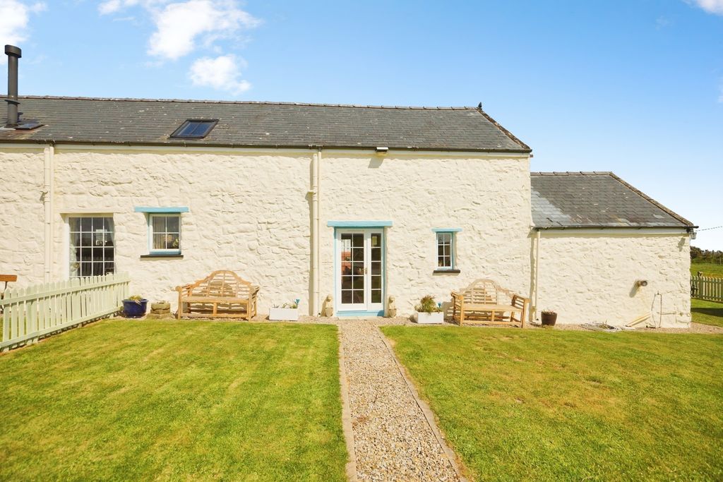 Property photo 1 of 21 Pbox-Img.Jpg