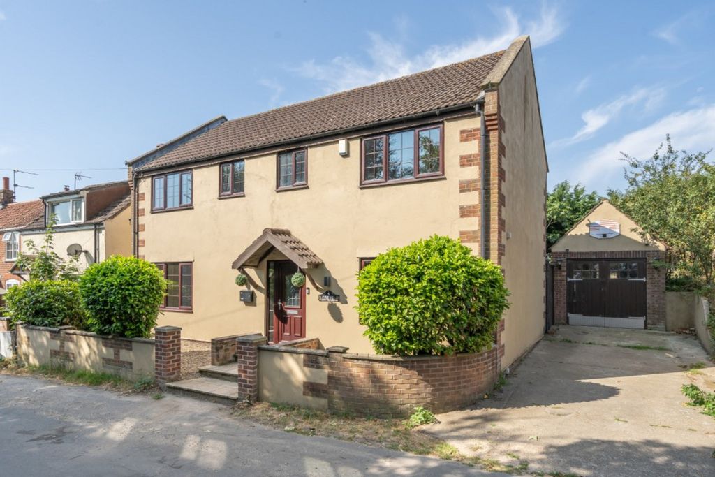 Property photo 2 of 29
