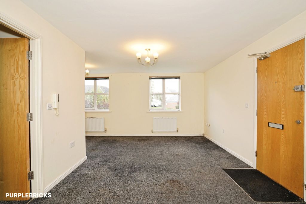 Property photo 3 of 24