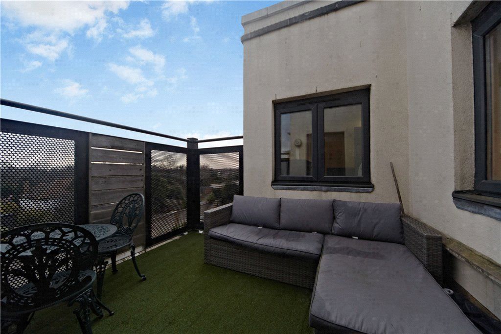 Property photo 1 of 18 Picture No. 15