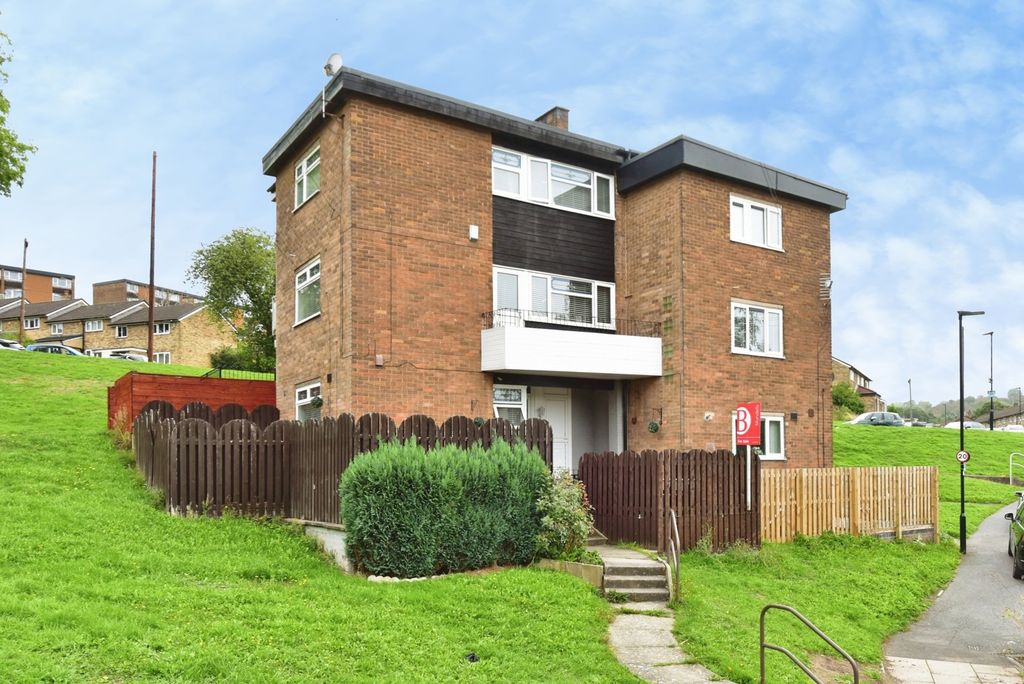 Property photo 1 of 17 Pbox-Img.Jpg