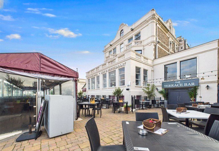 Property photo 1 of 24 Picture No. 44