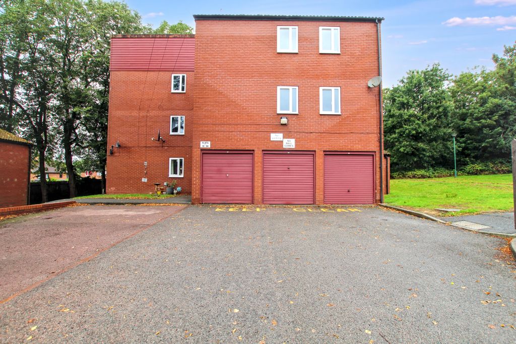 Property photo 1 of 14 86 Hall Park Close, Littleover, Derby, De23 6Gy