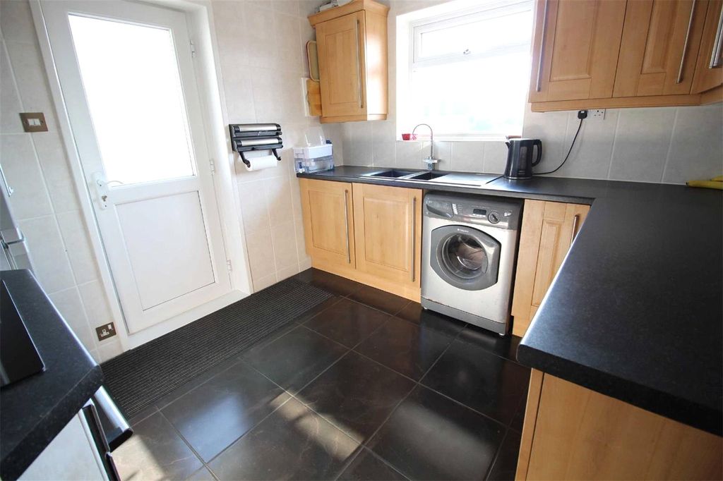 Property photo 3 of 15 Picture No. 03
