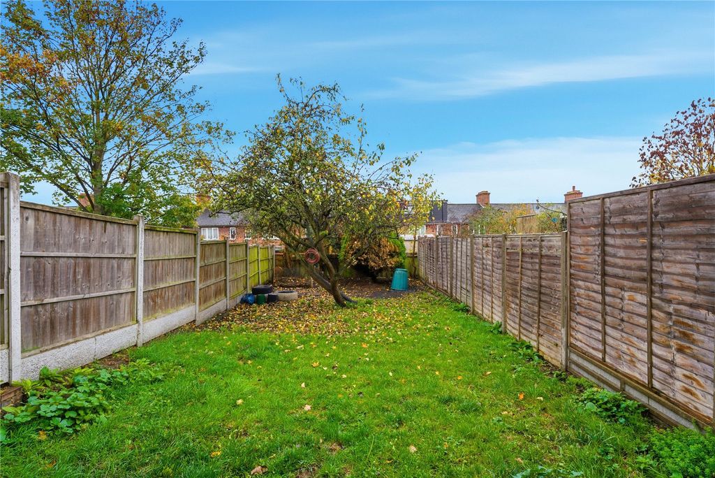 Property photo 3 of 10 Picture No. 05