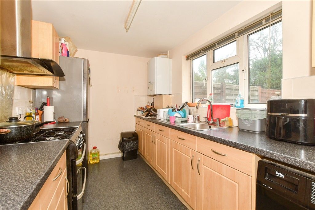 Property photo 2 of 15 Internal Feature Kitchen