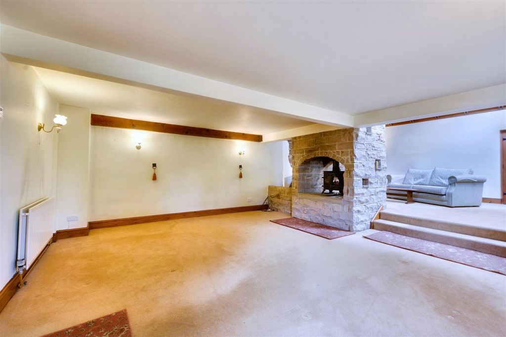 Property photo 2 of 49 Living Room_1.Jpg