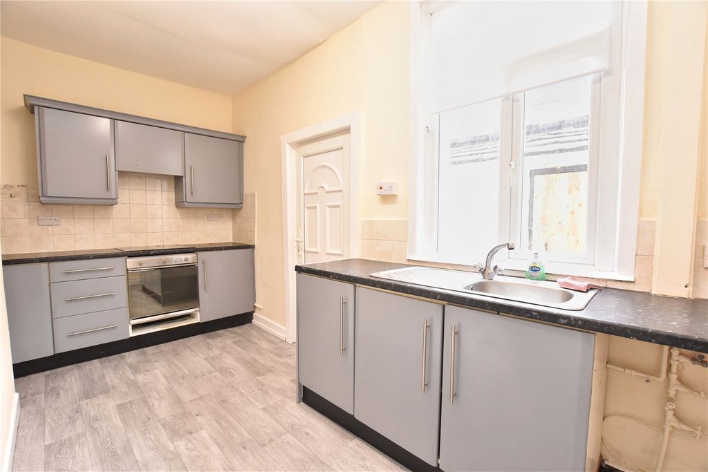 Property photo 3 of 10 Picture No. 26