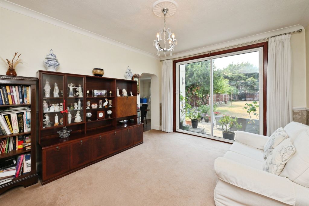 Property photo 3 of 24