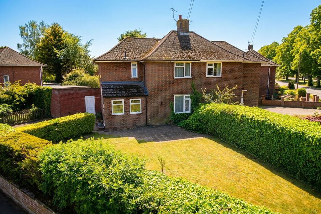Property photo 1 of 22