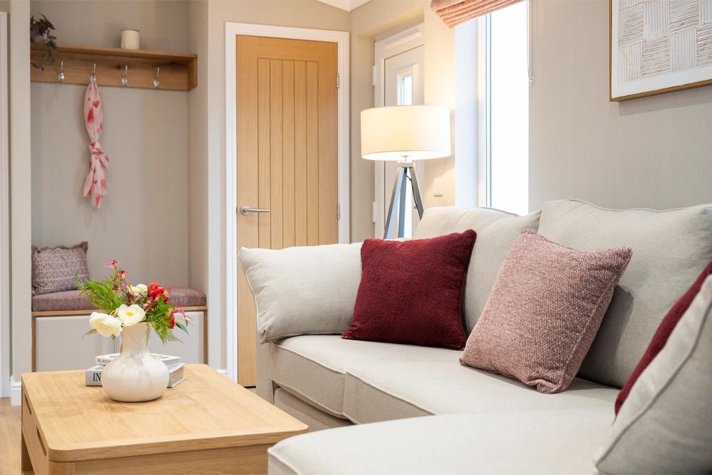 Property photo 2 of 8 Omar Serenity Sofa Entrance Hall.Jpg