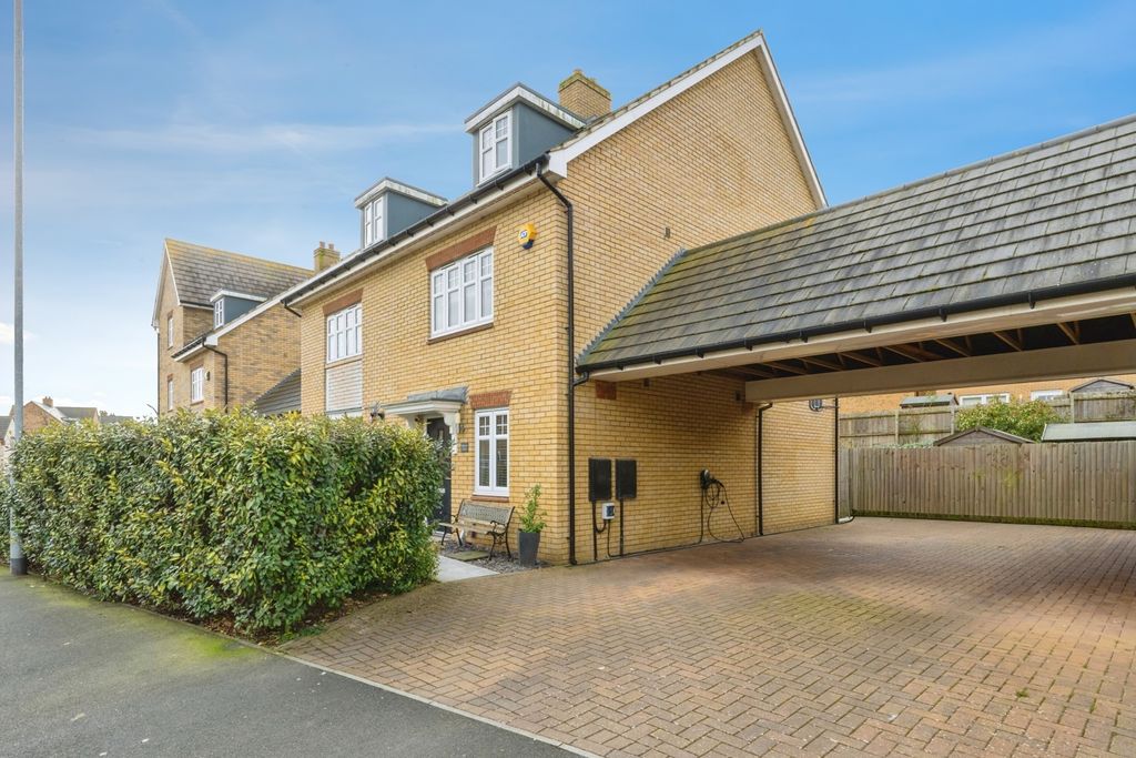 Property photo 1 of 29 Pbox-Img.Jpg