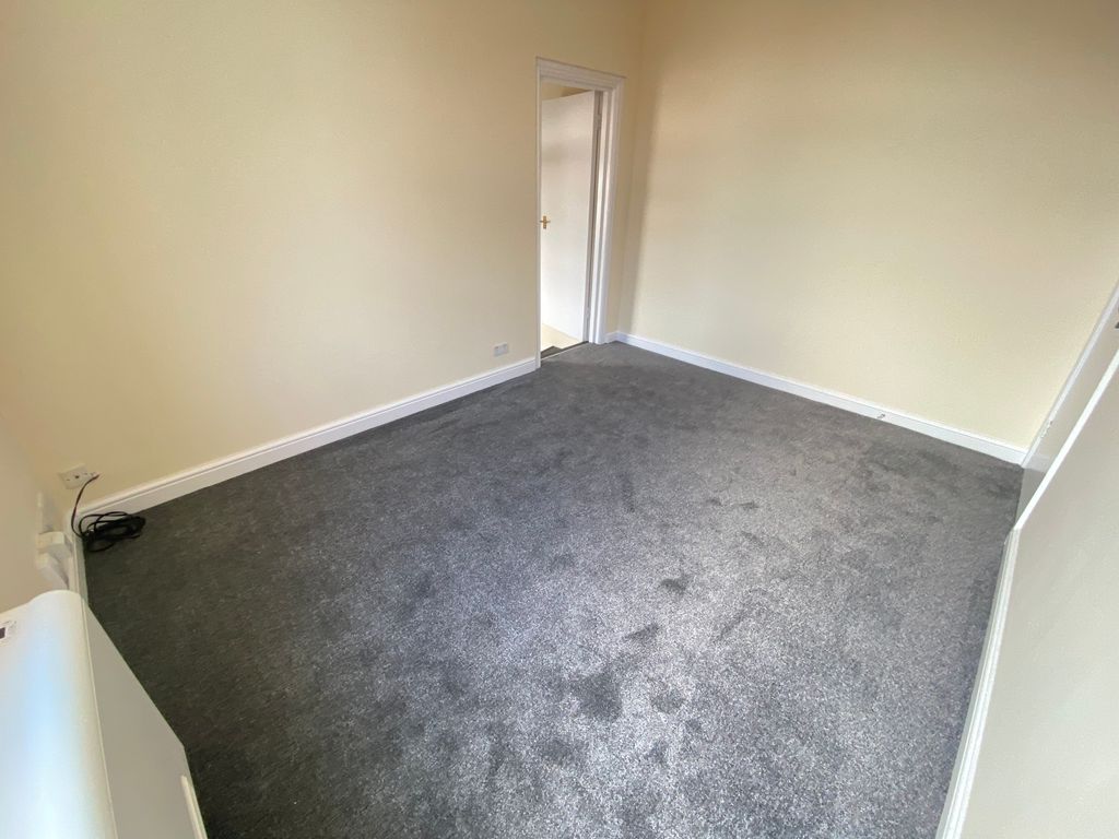 Property photo 3 of 7 Image