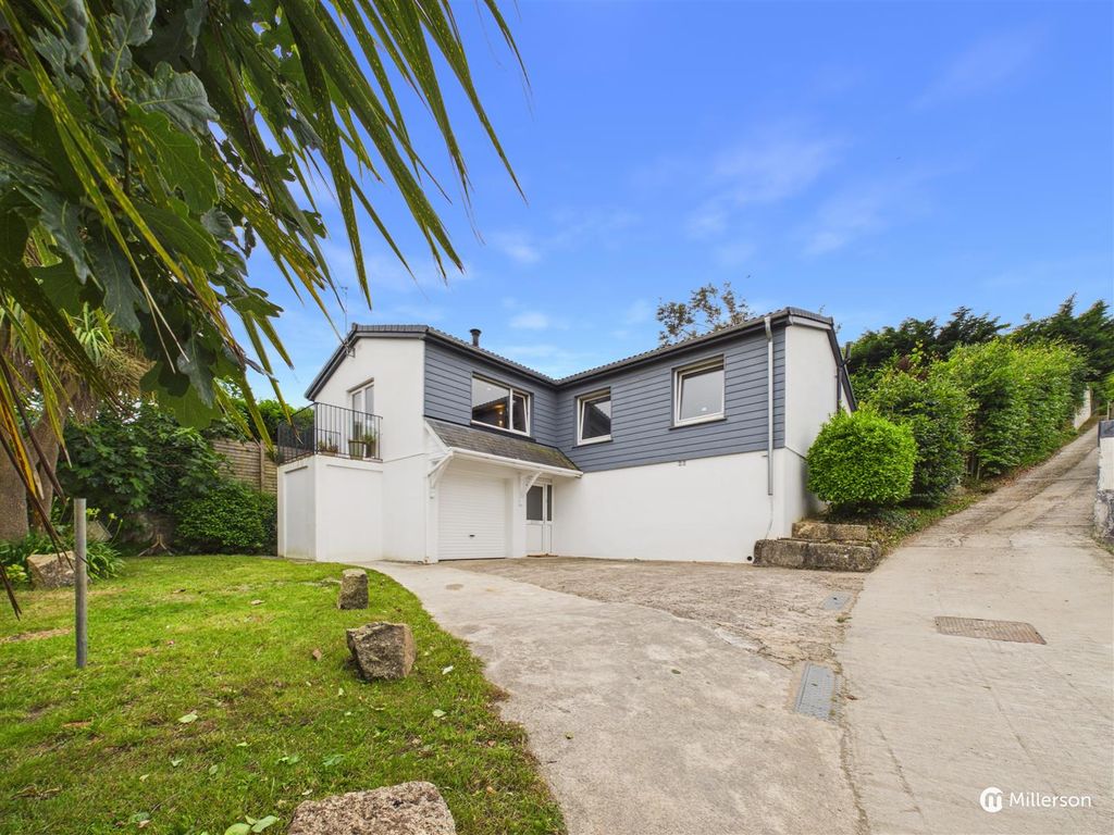Property photo 1 of 33 Outside