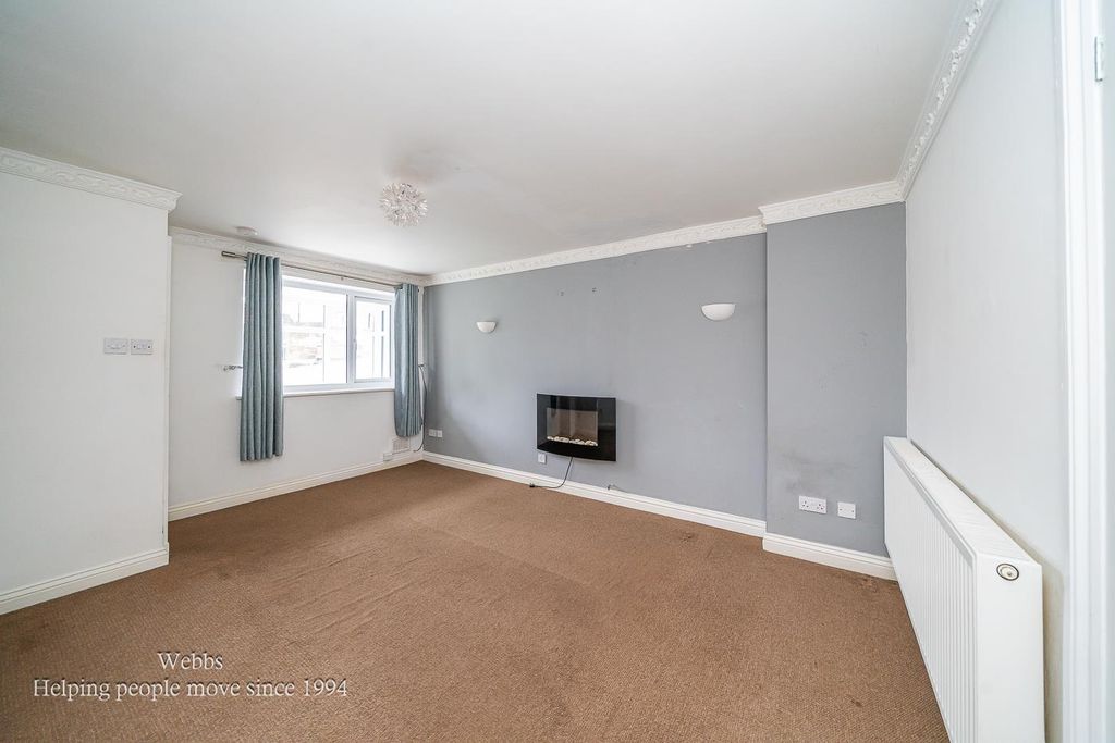 Property photo 2 of 25 Webbs-3.Jpg