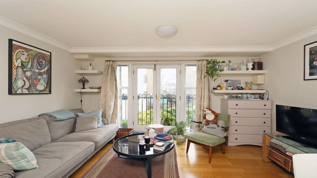 Property photo 3 of 9