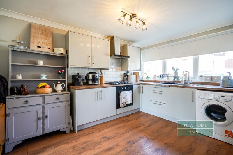 Property photo 3 of 23 Photo 13