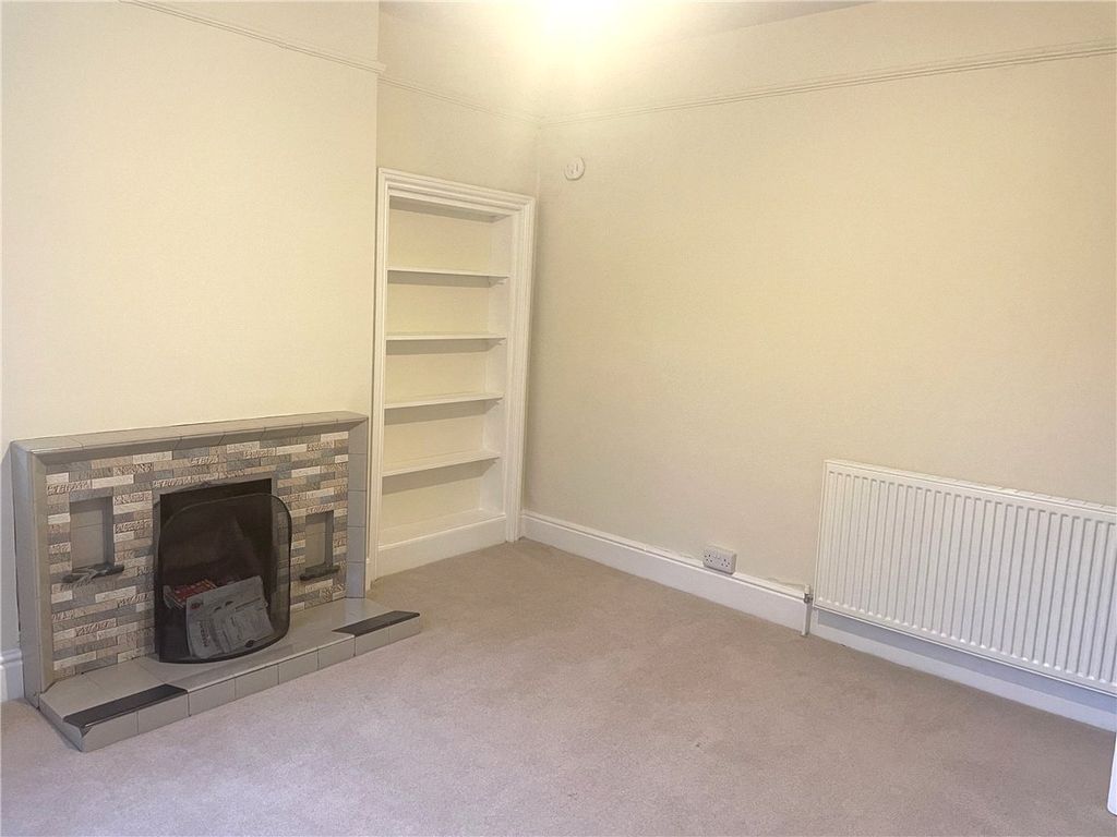 Property photo 3 of 10 Picture 3