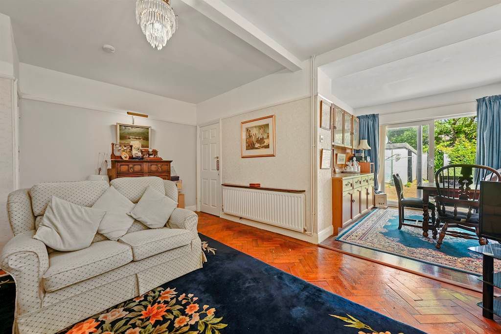 Property photo 3 of 15