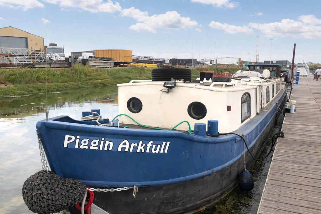 Property photo 1 of 10