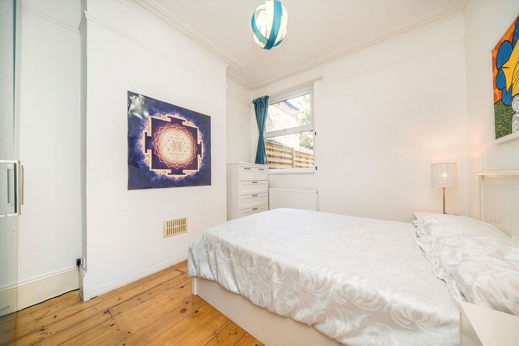 Property photo 3 of 9