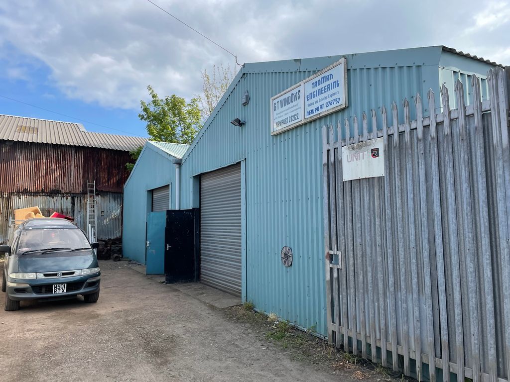 Property photo 1 of 3