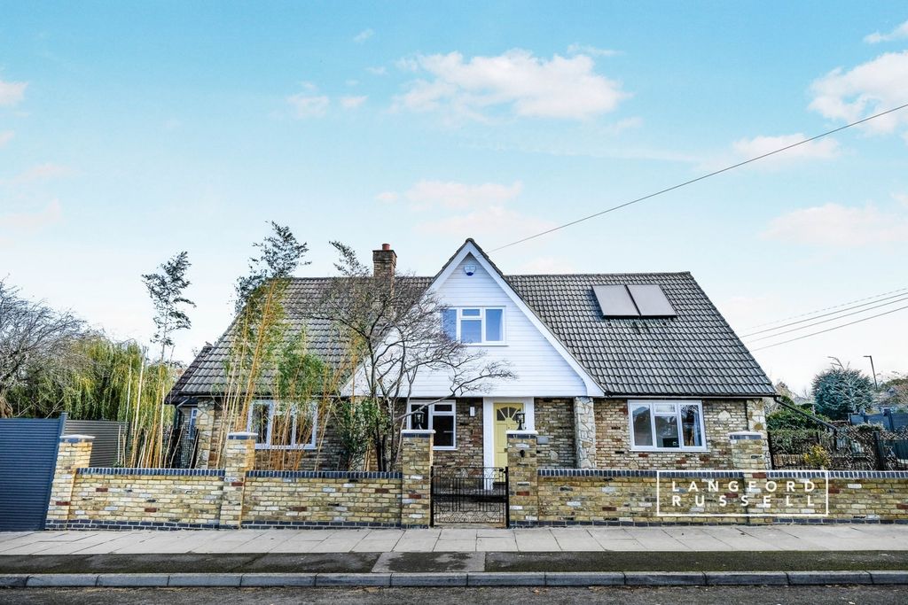 Property photo 1 of 20 707F0d00-37Ca-F01...