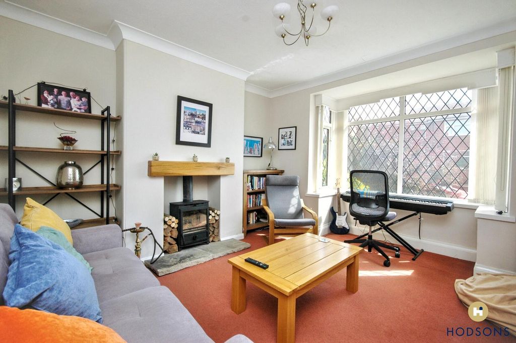 Property photo 2 of 15 Living Room