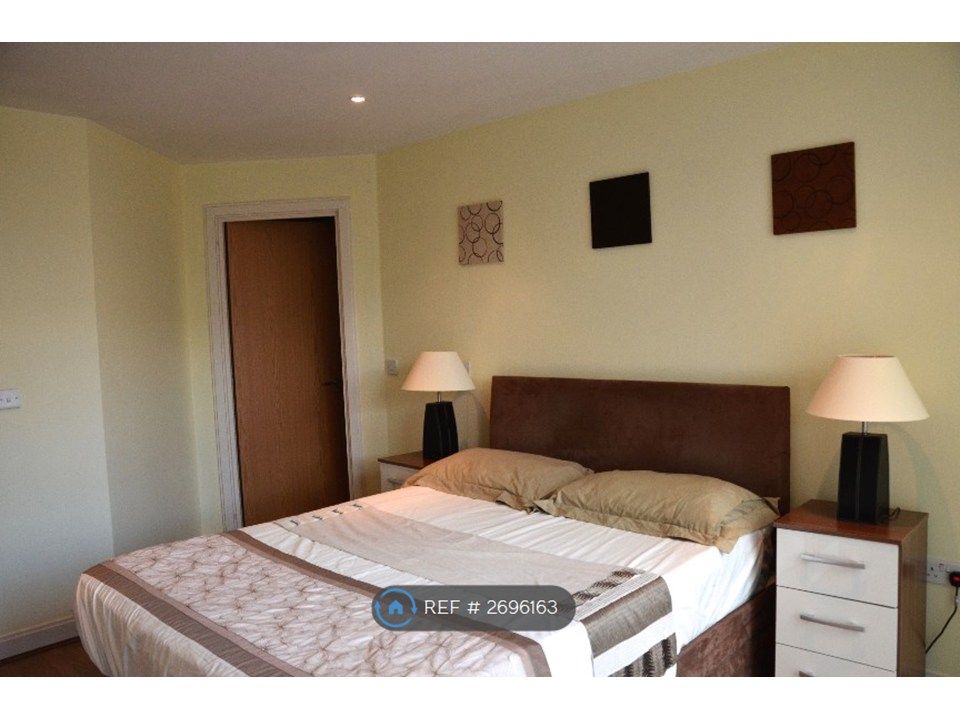 Property photo 3 of 13 Bedroom 1