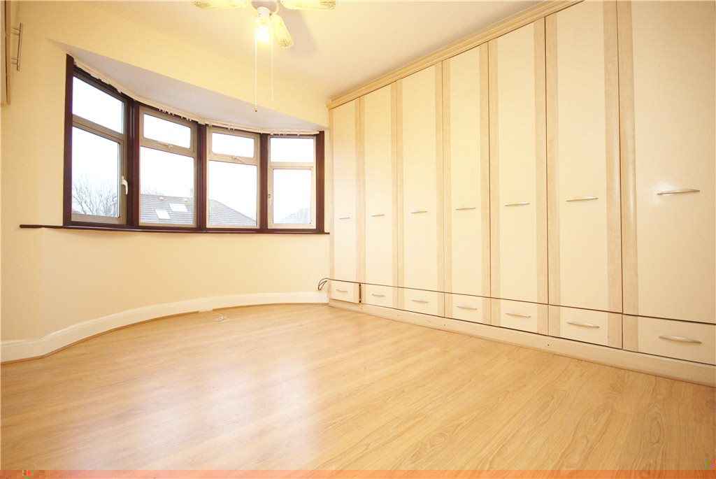 Property photo 3 of 12 Bedroom