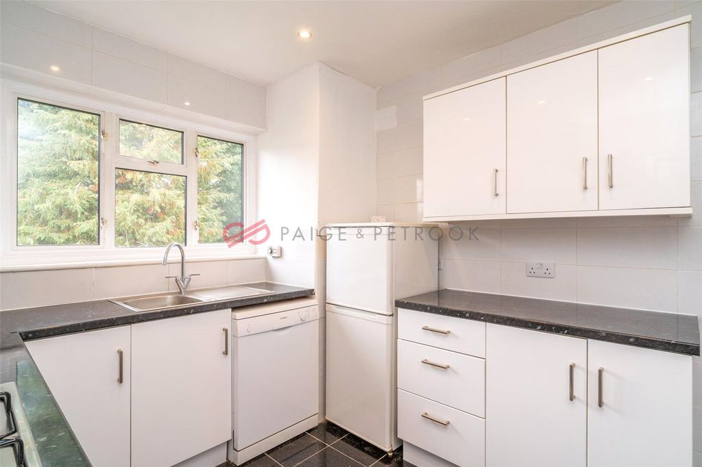 Property photo 3 of 9 Picture No. 09