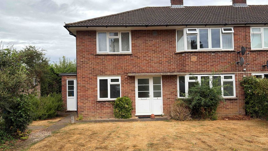 Property photo 2 of 12