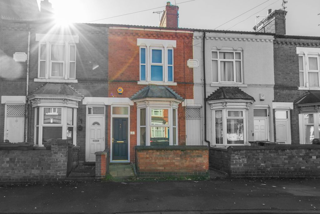 Property photo 1 of 11