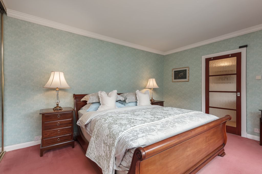 Additional image 12 of 3 bed detached bungalow for sale34 Campbell Park Crescent, Edinburgh EH13