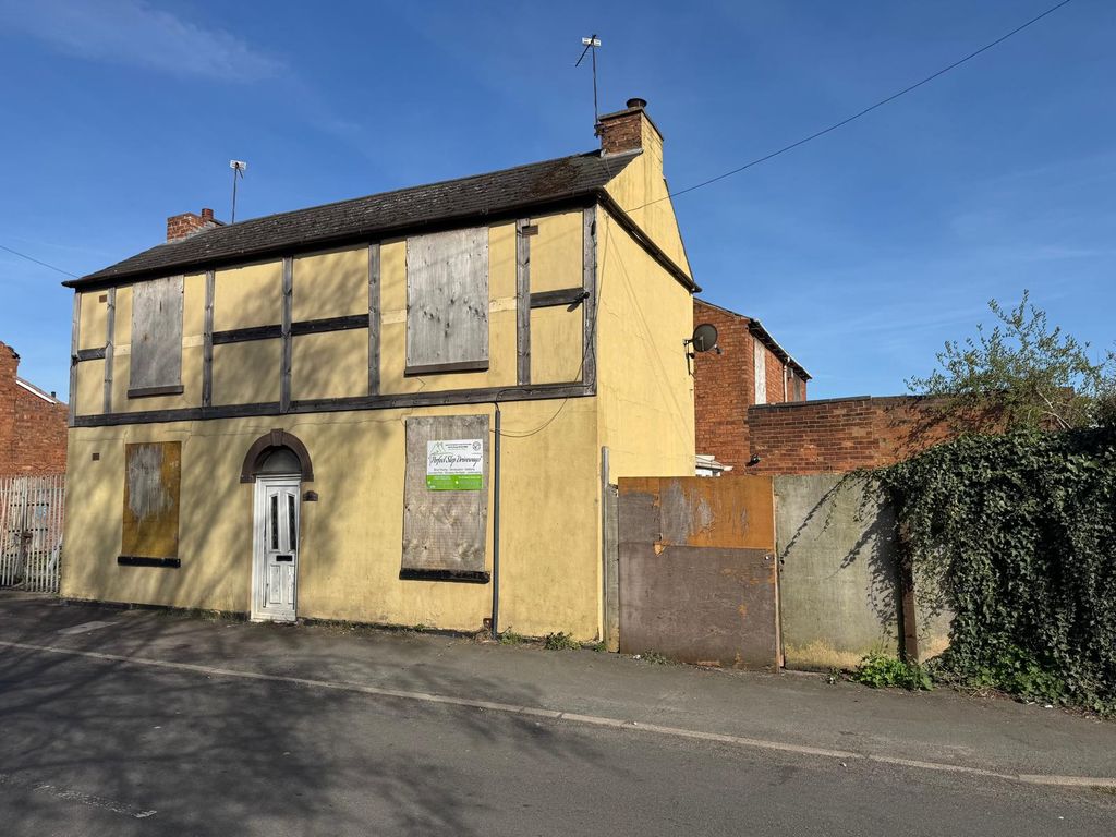 Property photo 3 of 7 3