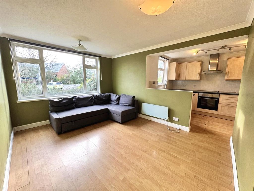 Property photo 2 of 11 Original-535368E5-4C52-4B69-8A9C-383C227D18Bf.Jpeg