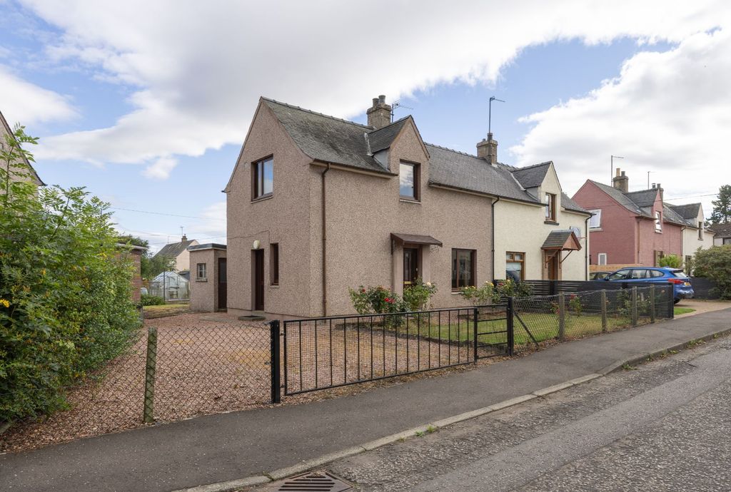 Property photo 1 of 21
