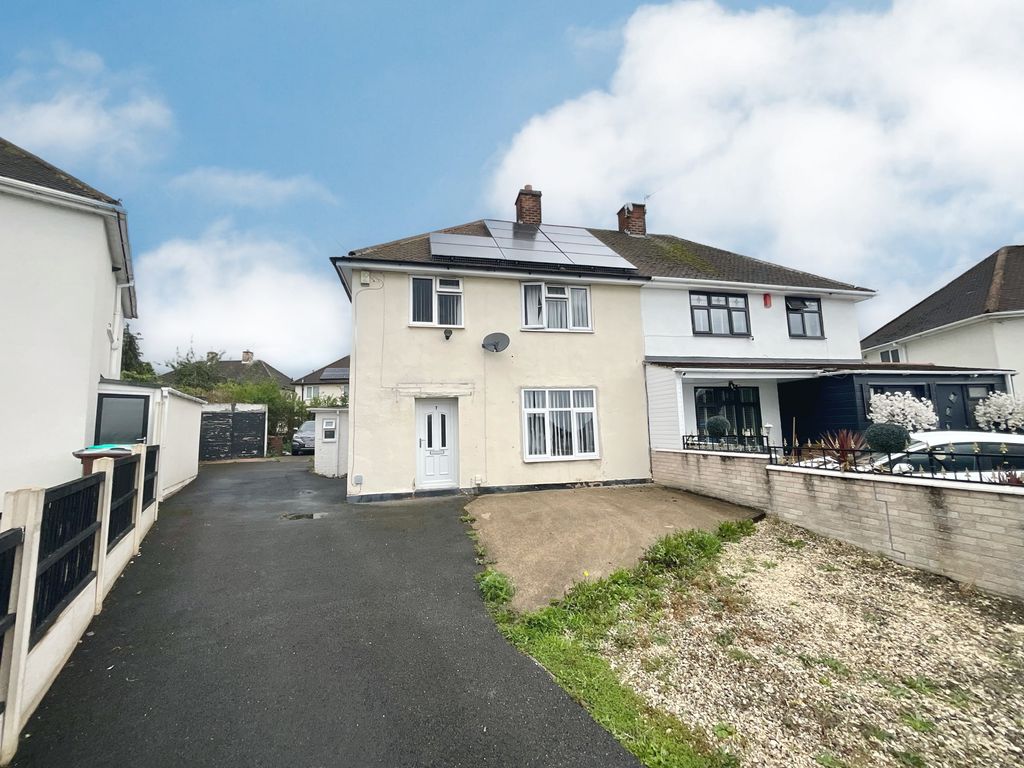 Property photo 1 of 15 018Ad330-318C-43A0-Ac28-Fddf1D6E90CE