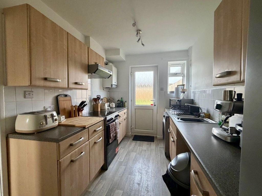 Property photo 2 of 20 Front