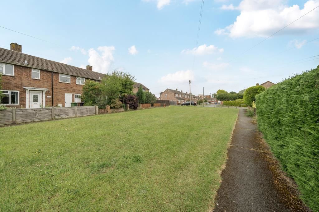 Property photo 2 of 22