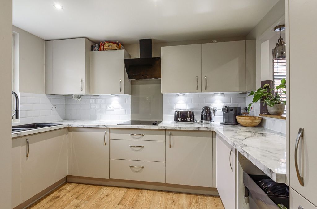 Property photo 3 of 36 Picture No. 03