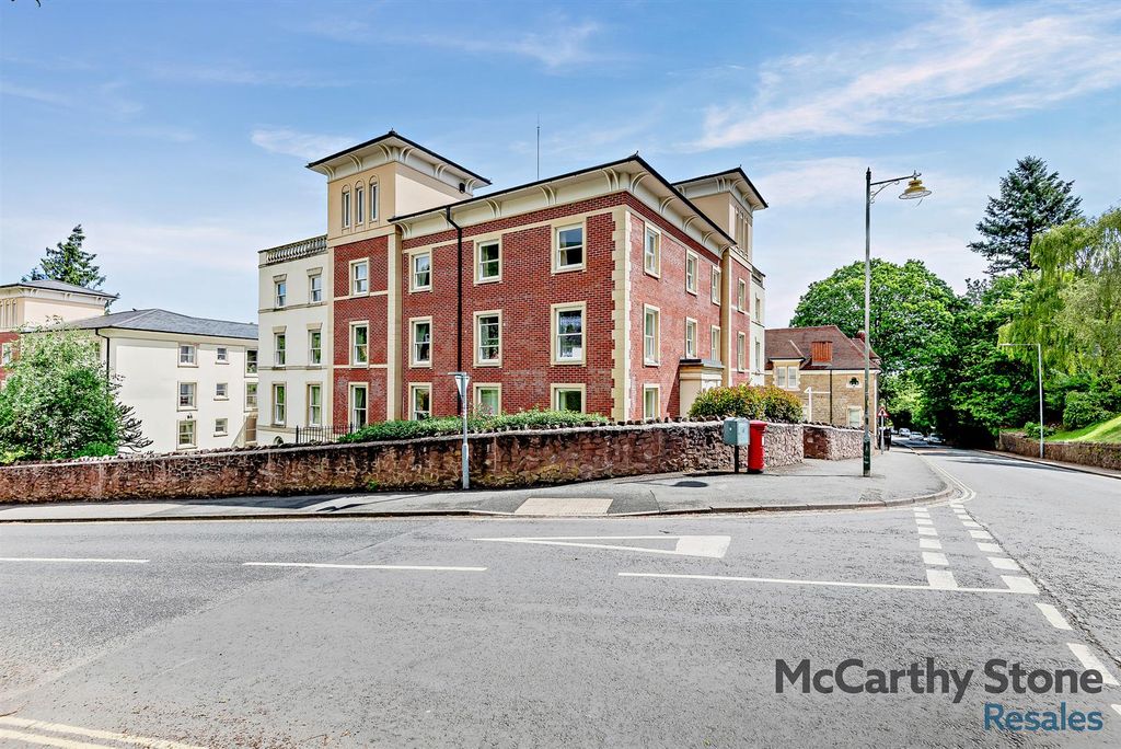 Property photo 1 of 15 Cartwright Court
