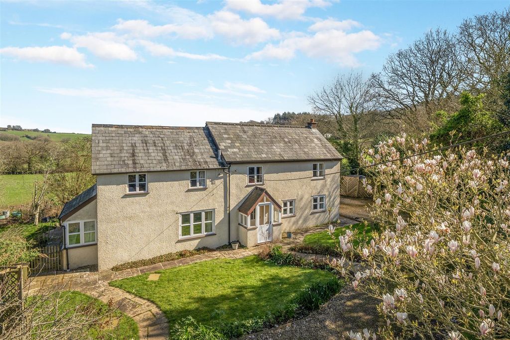 Property photo 1 of 22 The Property