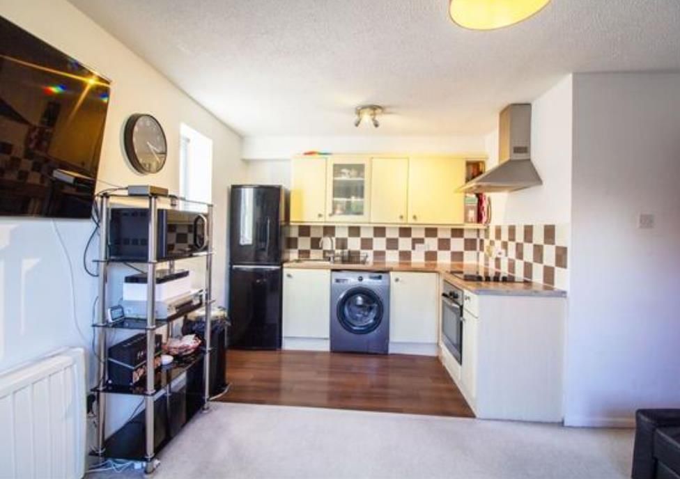 Property photo 3 of 9 Image