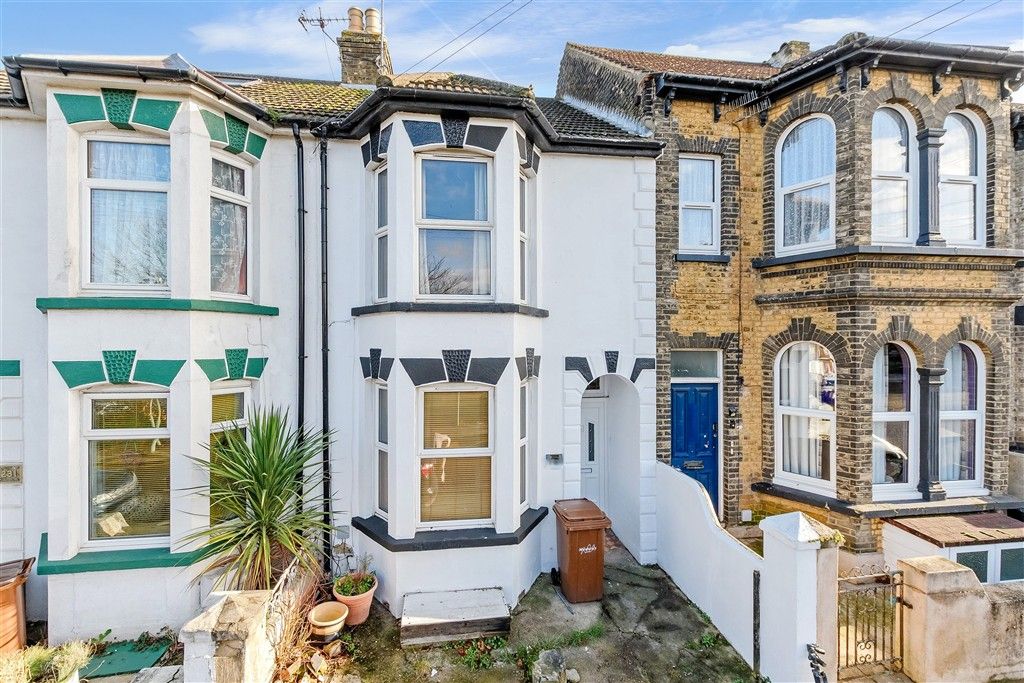 Property photo 1 of 9 External (Web)