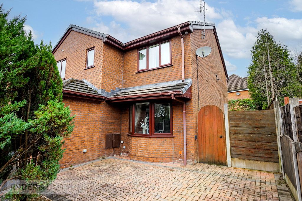 Property photo 3 of 37 Front