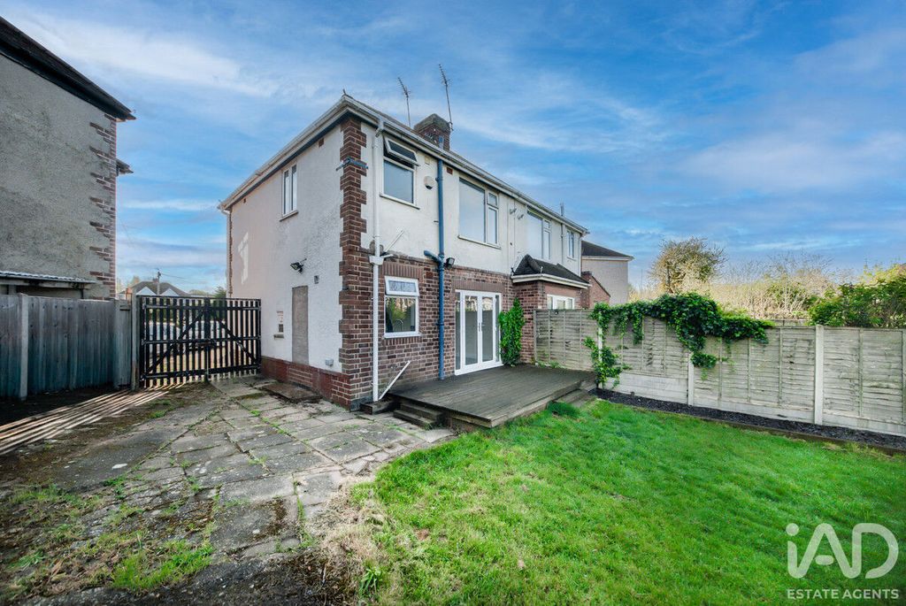 Property photo 3 of 24