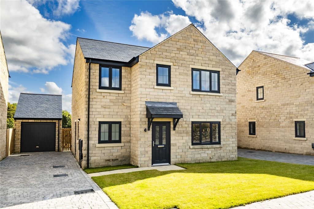 Property photo 1 of 22 Front