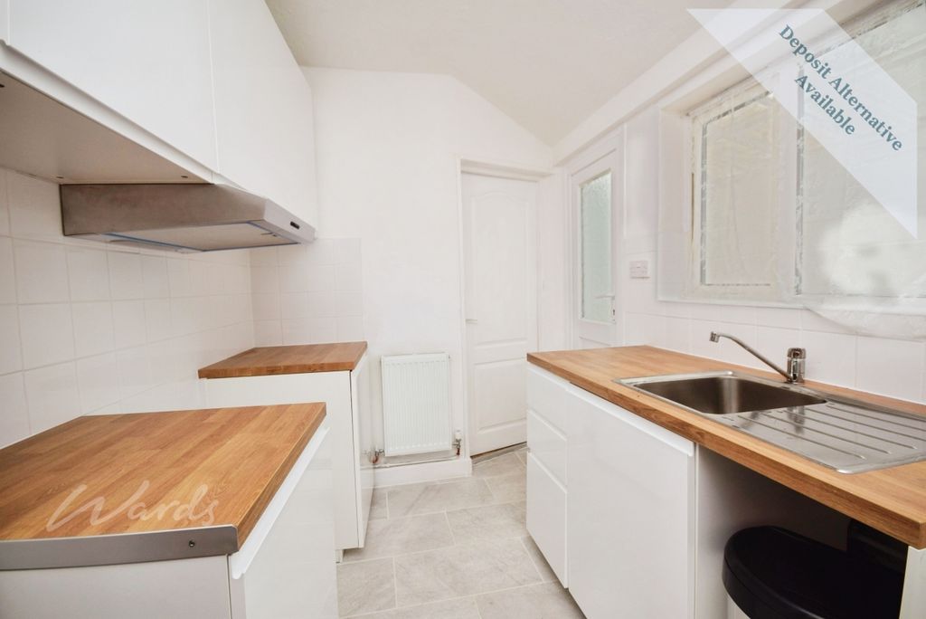 Property photo 2 of 13 Kitchen